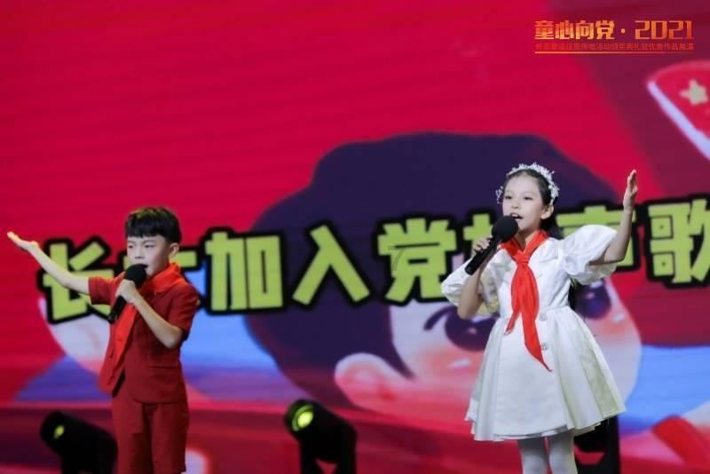 小猫钓鱼游戏龙王版有船
